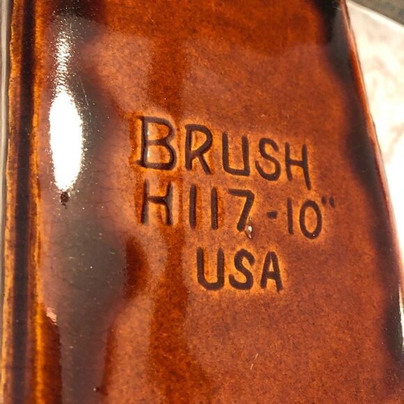 Brush McCoy USA Clay Pottery Faux Wood Finish Planter - Picture 4 of 4